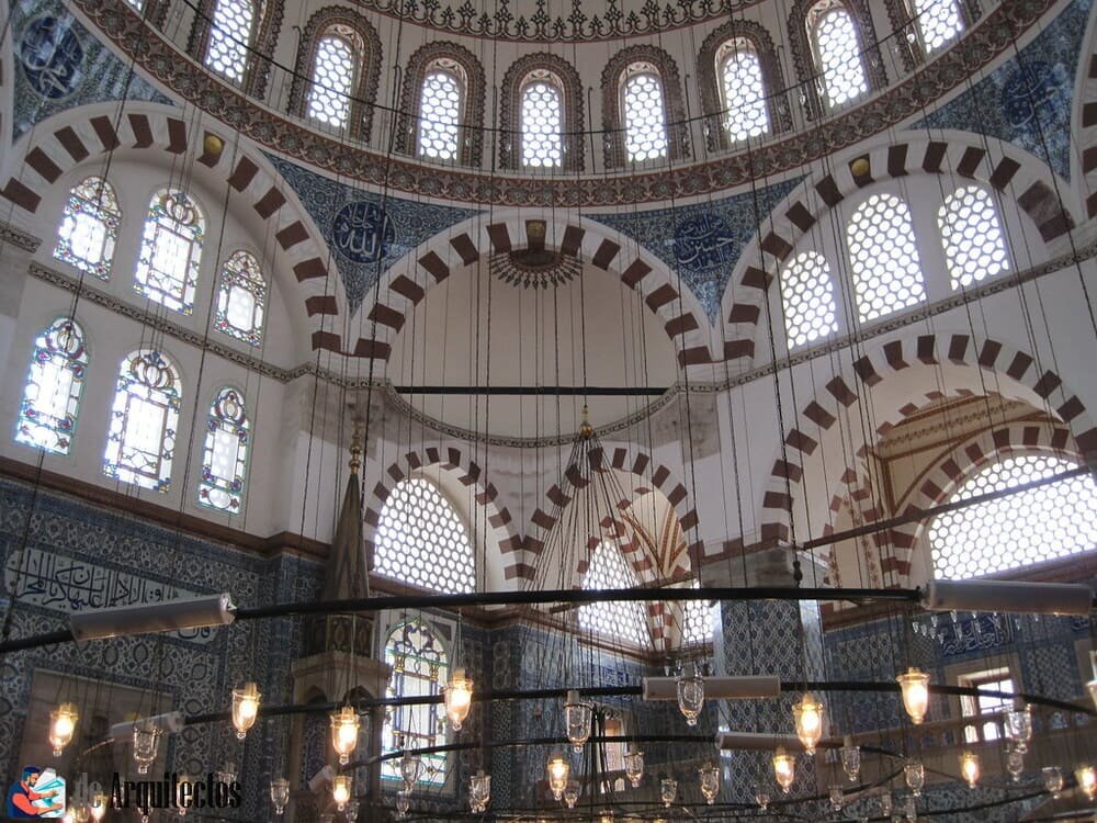 Interior de la MEzquita Rüstem Paşa