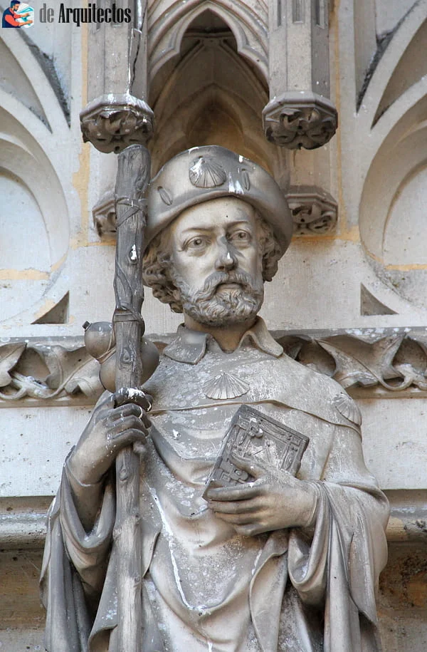 Estatua de Viollet le Duc