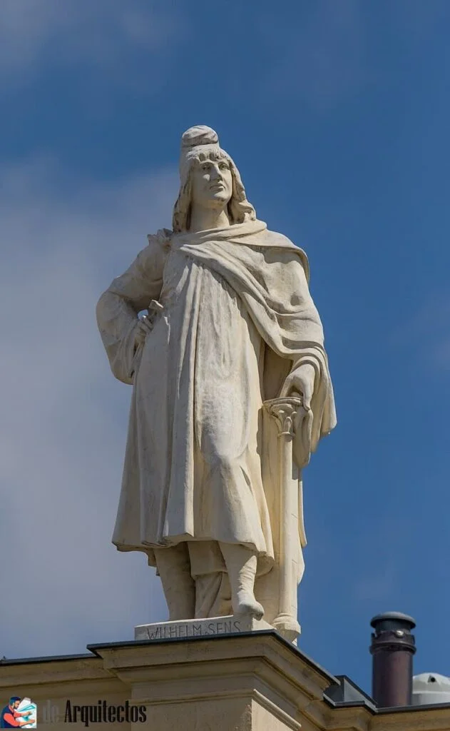 Estatua de Guillermo de Sens